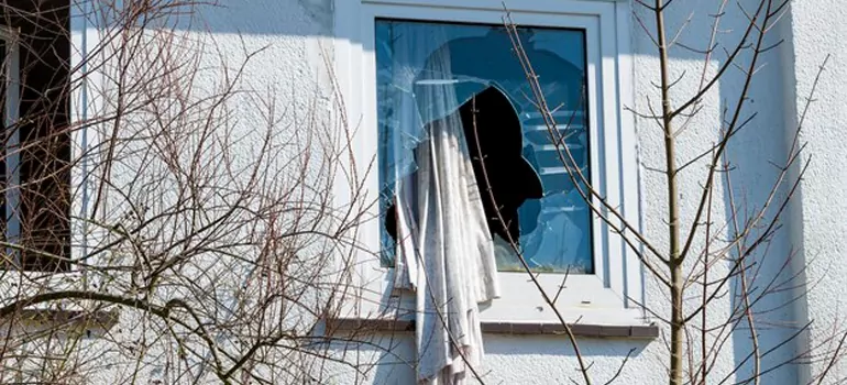 Storm Window Installation Contractors in Palm Coast, FL